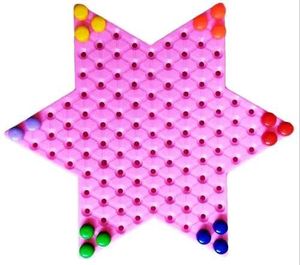 Chinese Checkers Game - Fun for All Ages!