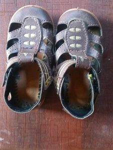 Baby boy brown footwear