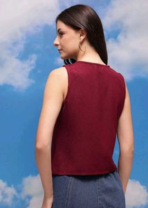 Maroon Sleeveless V-Neck Top