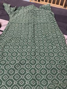 Green Bandhani Print Kurta with Embellished Neckli