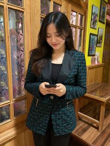 Stylish Women's Blazer