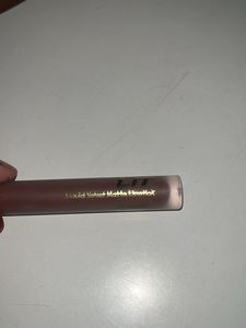 MyGlamm lipstick