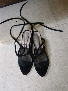 Multi Styler Black Heels
