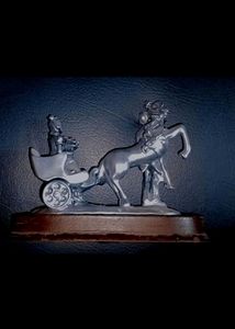 Beautiful Silver Colour Show Piece