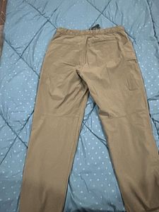 UNIQLO Khaki Cargo Pants