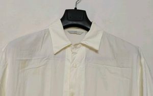 Men's Off White Short Sleeve Button-Up Shirt