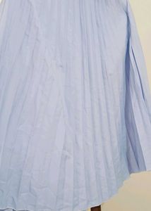 Stylish Pleated Midi Skirt
