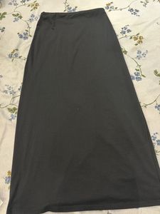 Stylish Maxi Skirt with Zipper Detail