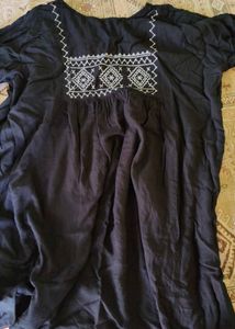 Black Embroidered Cotton Kurta