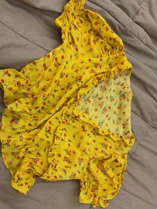 Cute Yellow Floral Cropped Top