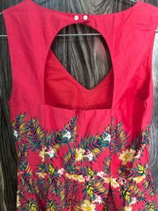 Vibrant Floral Print Sleeveless Dress