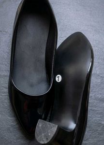 Glossy formal Black Pumps