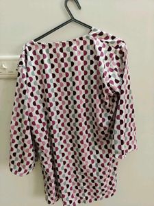 Women's Geometric Print Top