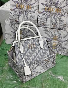 IMPORTED**DIOR LOOK* PREMIUM HANDBAGS+ SLING WD BO