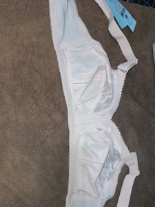 TRUIMPH BRA