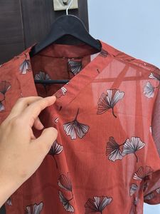 Chic Orange Floral Print Top