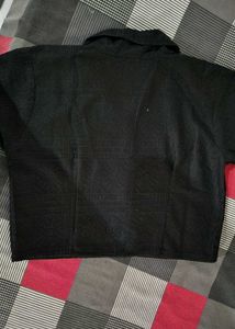 Black women's short length shirt