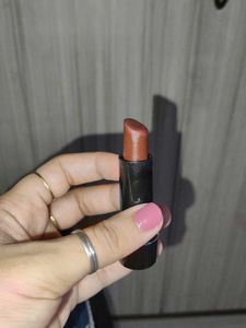 Elle 18 Color Pops Matte Lipstick