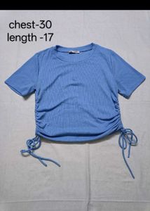 4 Trendy Women's Tops