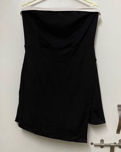Chic Black &amp; White Skort Dress