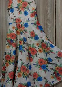 Graceful Flower Print Gown With White Jacket
