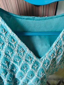Hey Girls, I'm selling this beautiful Blue Top