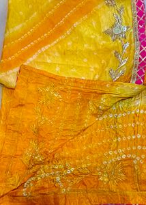 Vibrant Yellow Bandhani duppata
