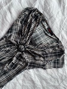 Chic Plaid Wrap Dress