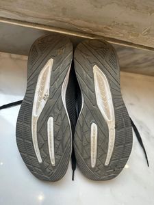last price Black Sports Shoes