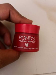 Pond's Youthful Miracle Day Cream