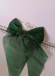 Emerald Green Bow Hair Clip