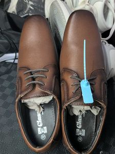 Red Chief Men's Brown Leather Formal Shoes