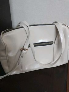 stylish handbag for women