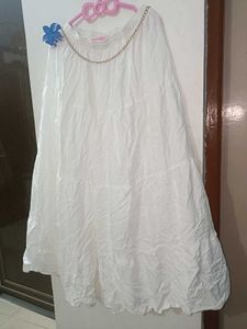 Flared white long skirt