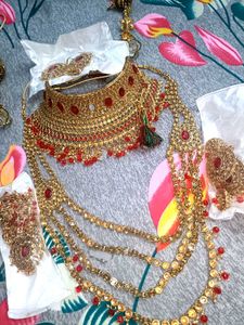 Elegant Gold and Red Bridal Jewelry Set