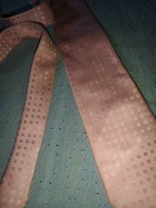 Van Heusen Pink Textured Necktie