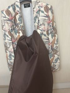Boy’s Floral Print Blazer