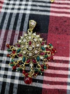 Elegant Jewelry Set for Sale