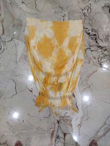 Yellow Tie-Dye Dupatta with Gold Accents
