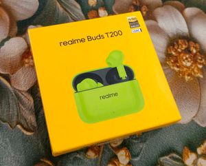 Realme Buds T200 Wireless Earbuds