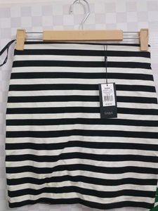 (1000)Striped Mini Skirt