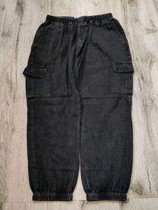 Sc9828 Q-Rious cargo jeans waist 26-28 inches