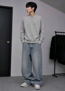 Uniqlo Men's  Crew Neck Sweater