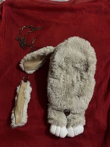Cute Bunny🐰 Plush Clutch Bag❤️