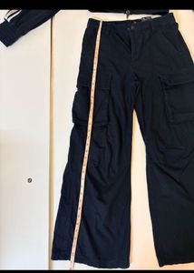H&amp;M Black Wide Leg Cargo Pants