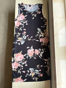 Chic Floral Sleeveless Dress