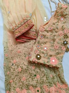 HEAVY EMBROIDERED LEHENGA