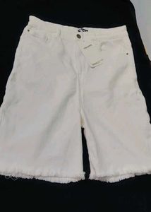 FREAKINS White Denim Raw Edge Shorts