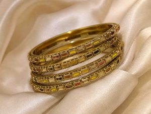 Set of 4 Embellished Bangles
