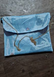 Elegant Blue Clutch Bag with Chain